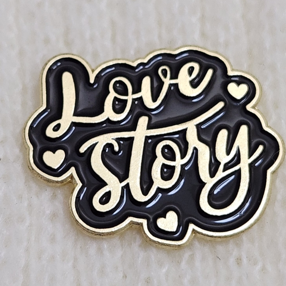 Love Story Fearless Taylor Swift Enamel Pin